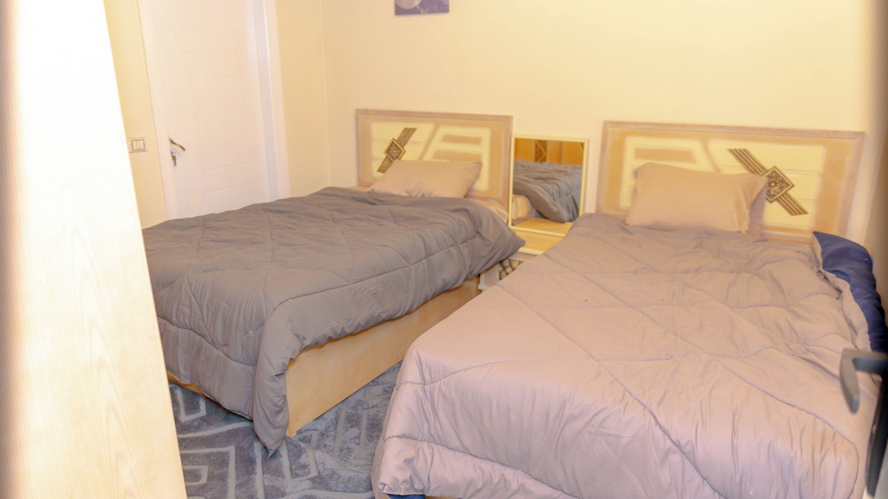 Photo of Bedroom in Pyramids Gardens