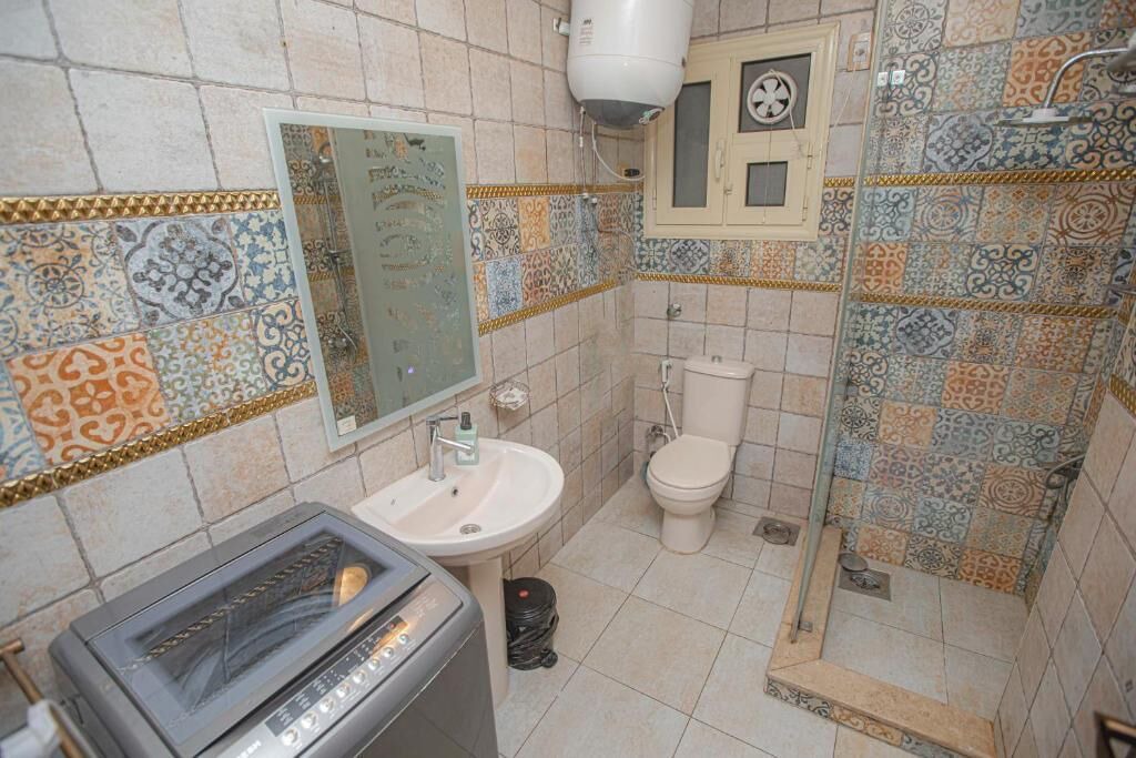 Photo of Bathroom in Bab Sharqi