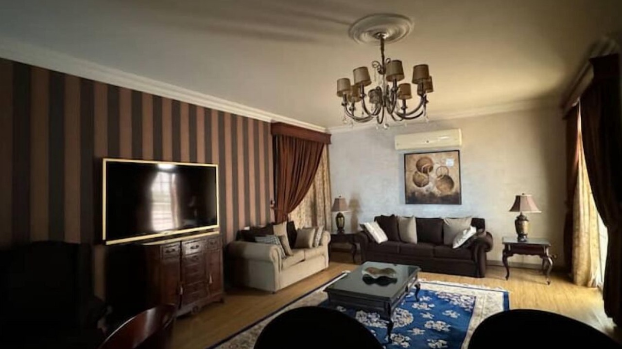 Photo of Livingroom in Pyramids Gardens
