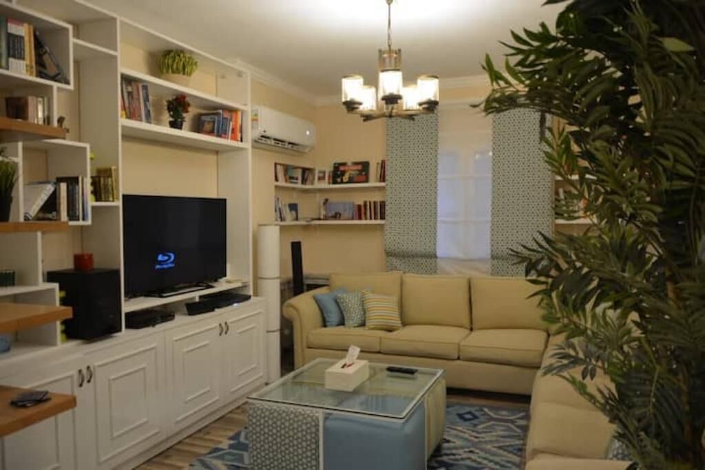 Photo of Livingroom in Sheikh Zayed City