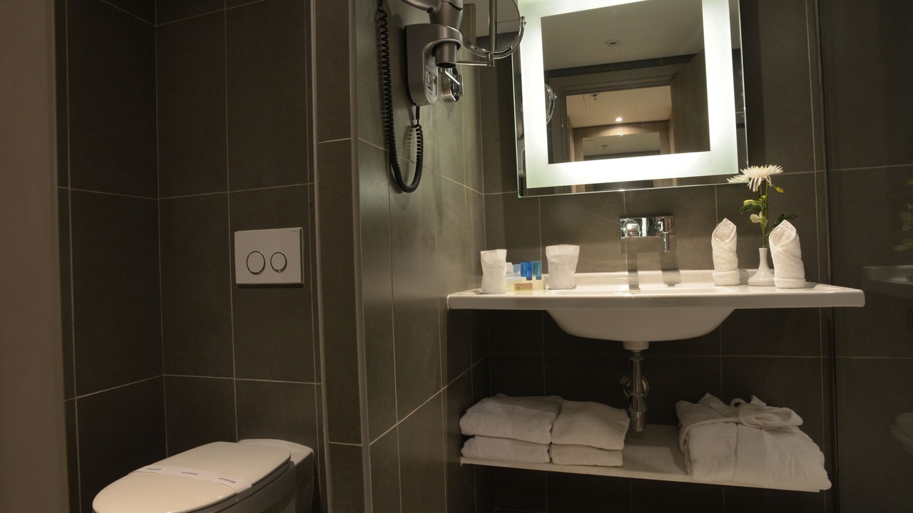 Photo of Bathroom in An-Nuzhah