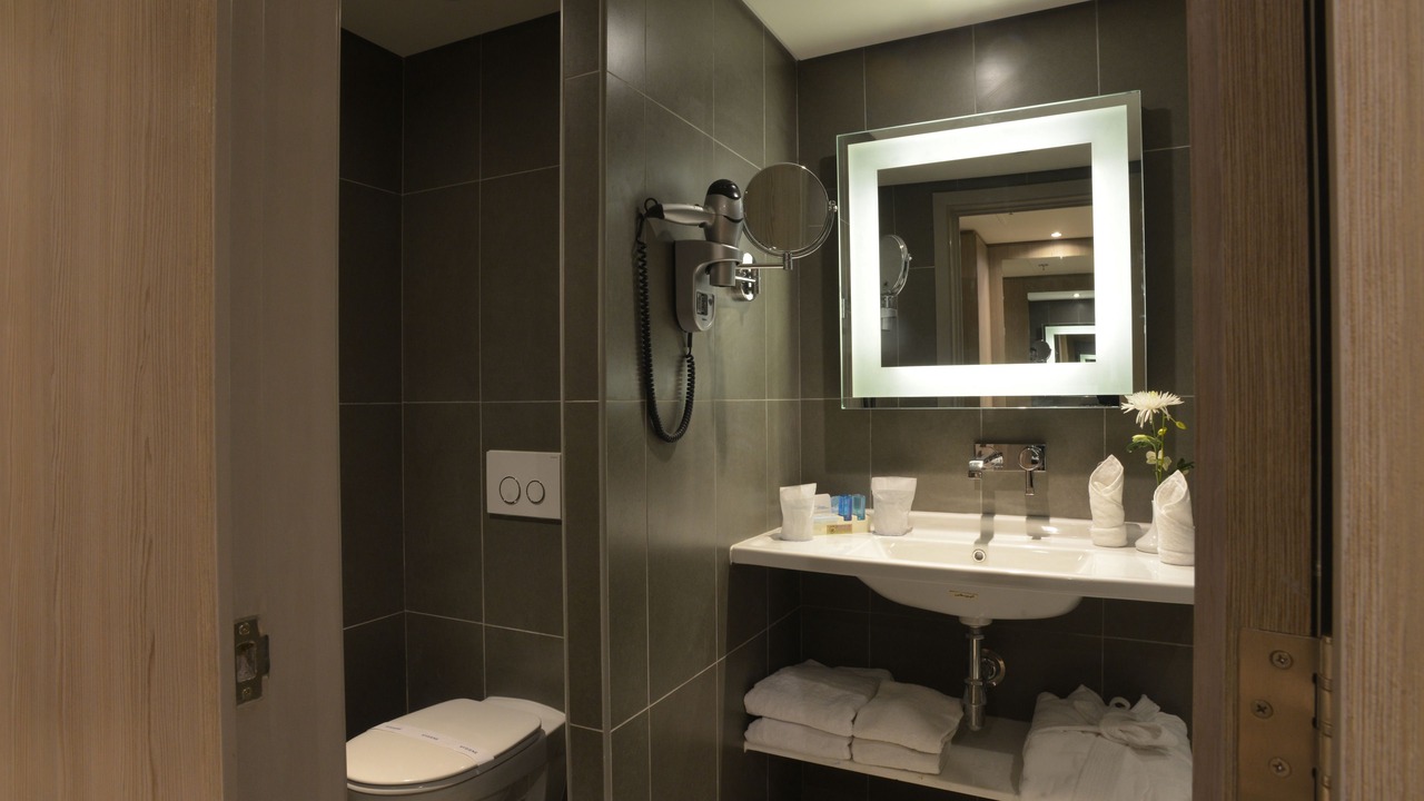 Photo of Bathroom in An-Nuzhah