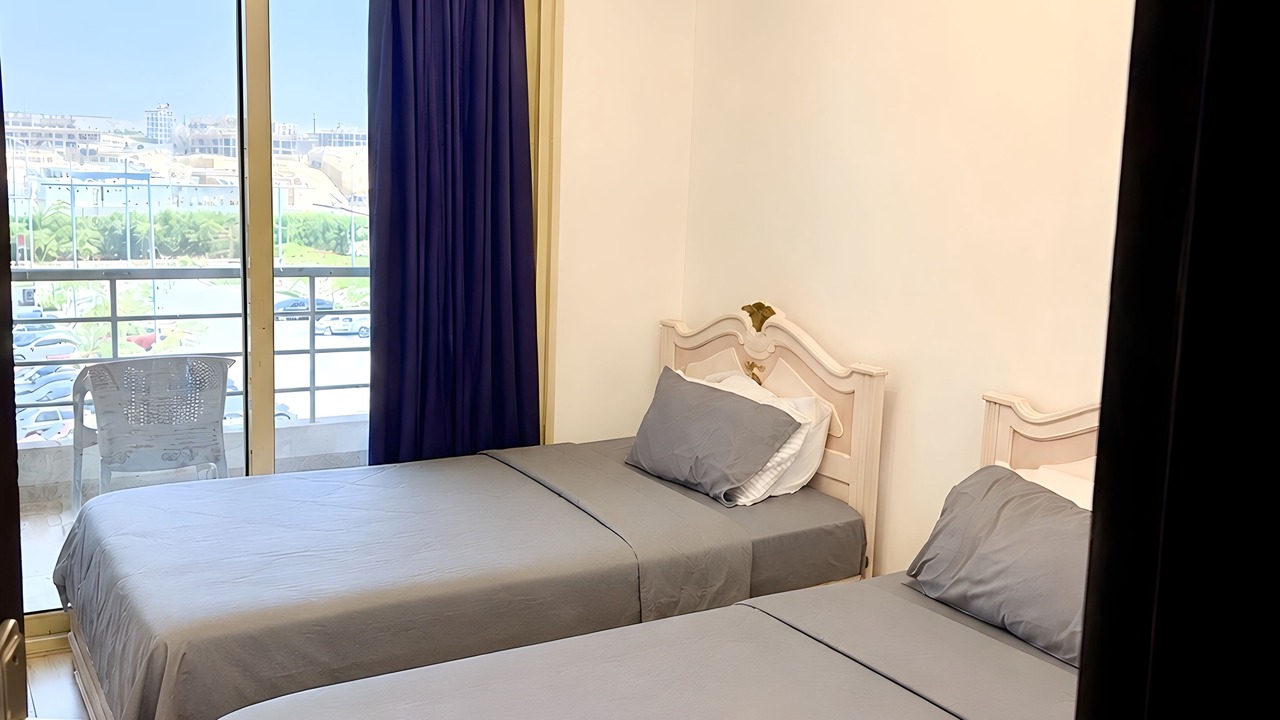 Photo of Bedroom in Sheikh Zayed City