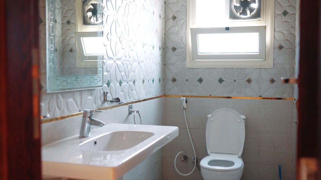 Photo of Bathroom in Al Duqqi