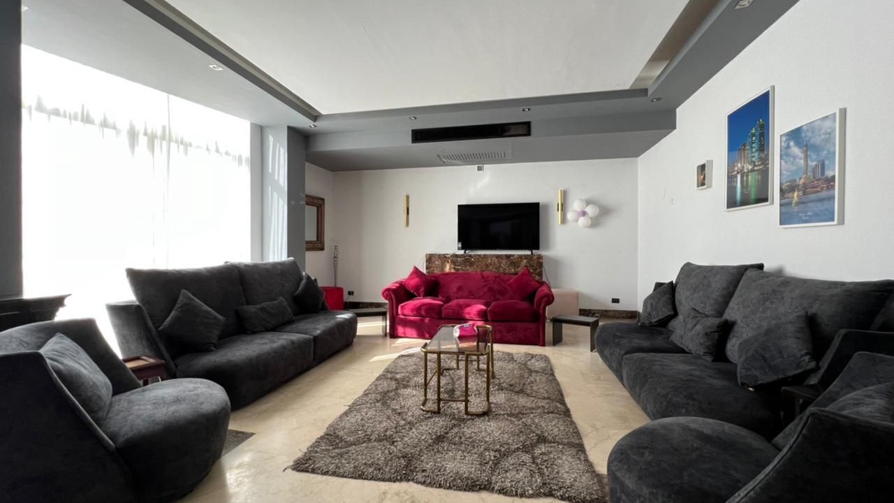 Photo of Livingroom in Sheikh Zayed City