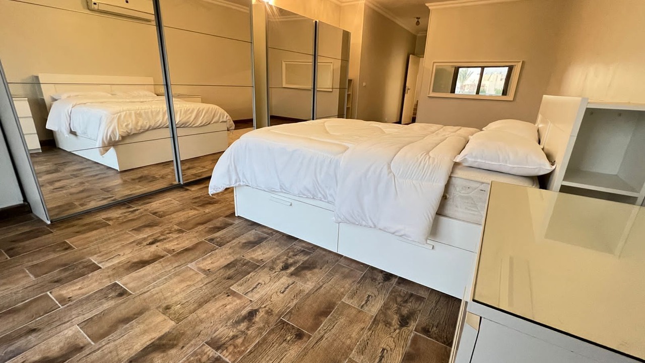 Photo of Bedroom in Sheikh Zayed City