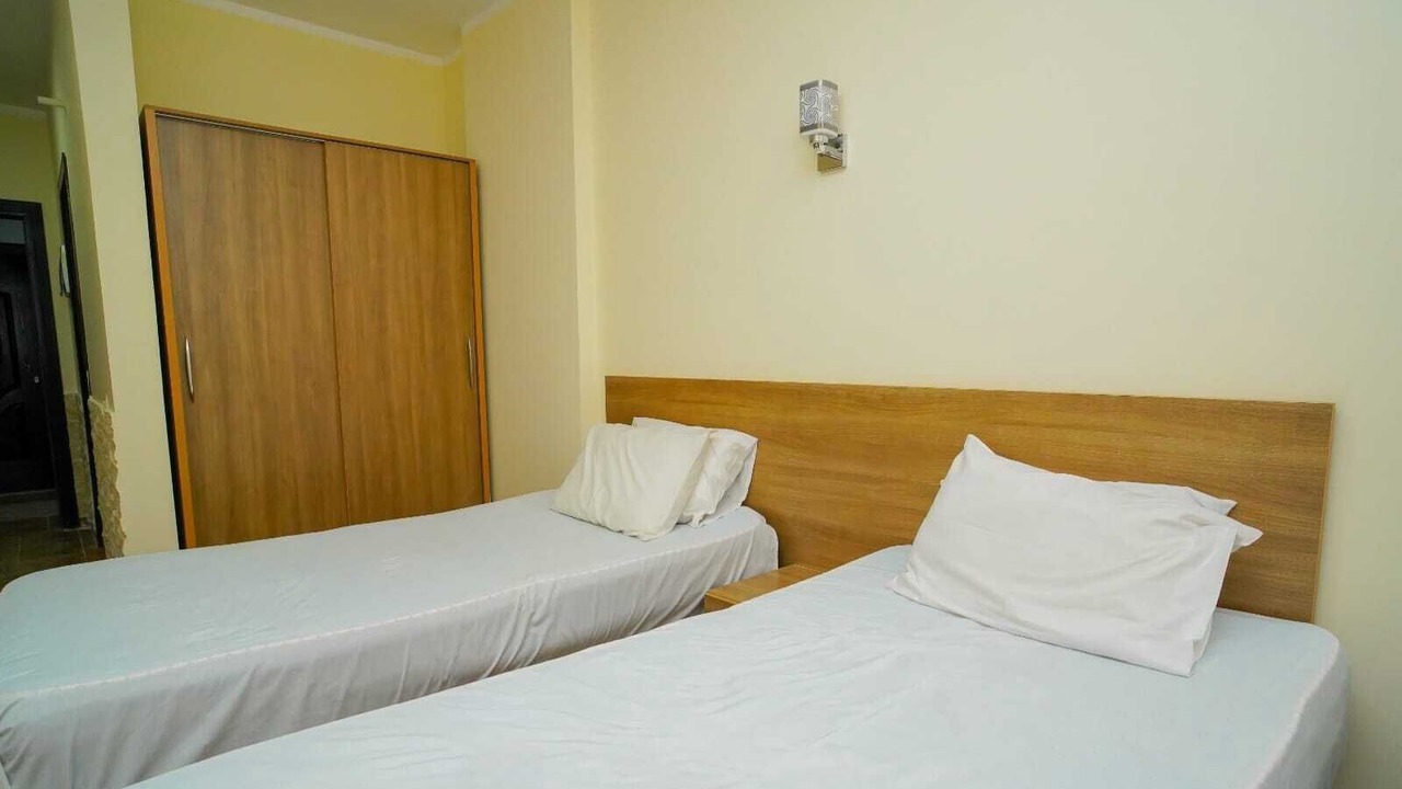Photo of Bedroom in Corniche Road-Dahar