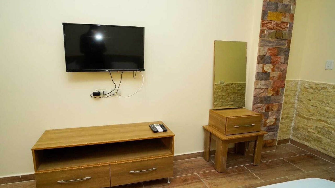 Photo of Bedroom in Corniche Road-Dahar
