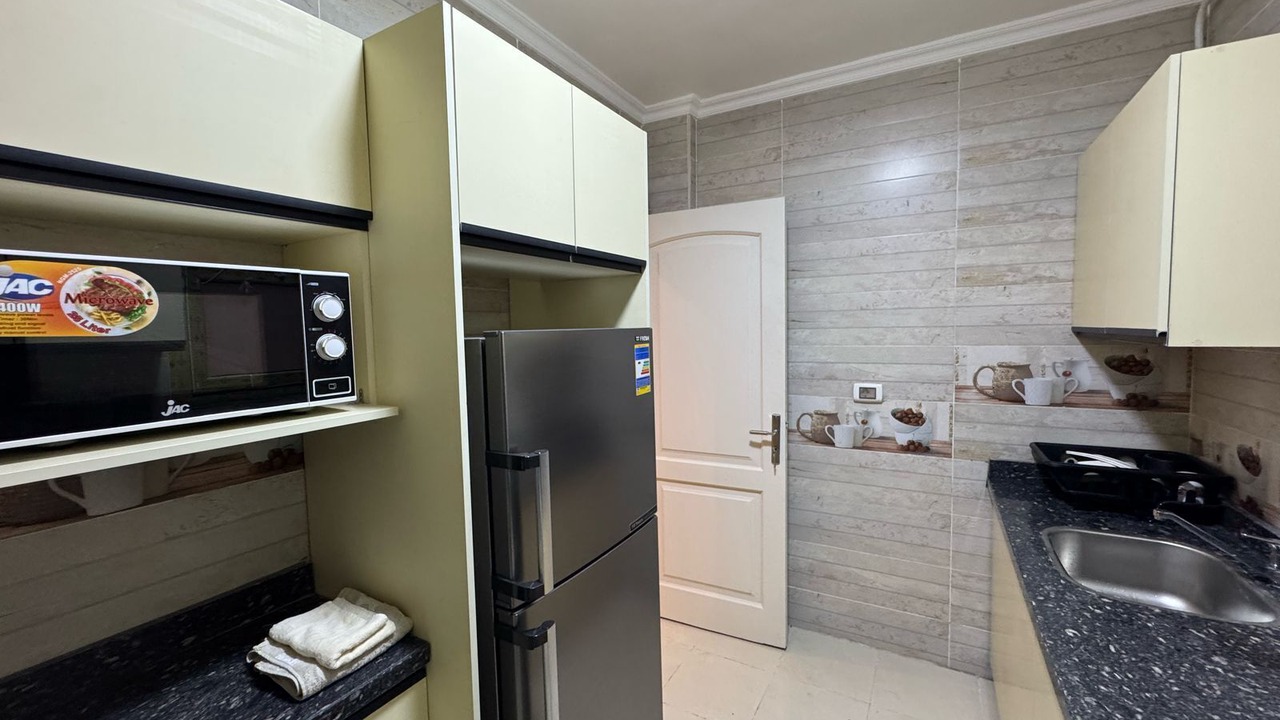 Photo of Kitchen in Sheikh Zayed City