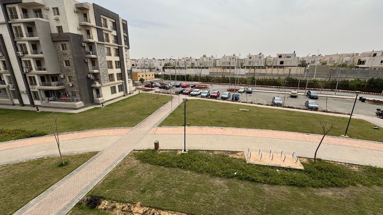 Photo of Outdoor in Sheikh Zayed City