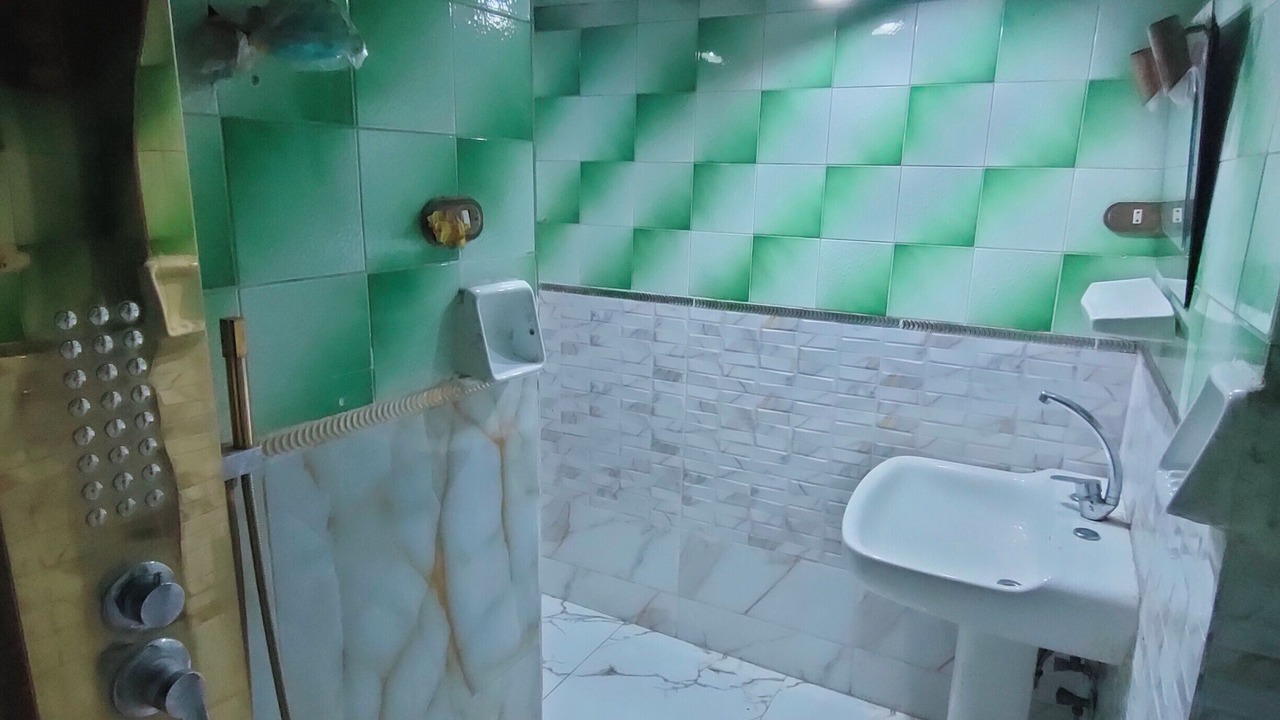 Photo of Bathroom in Agouza