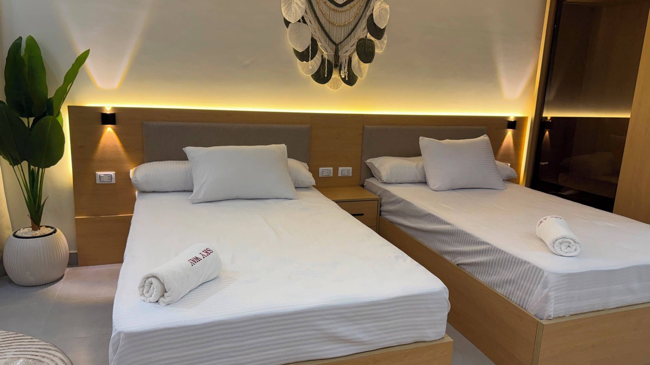 Photo of Bedroom in Corniche Road-Dahar