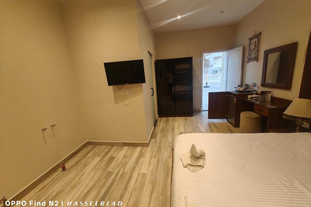 Photo of Bedroom in Kafrat al Jabal