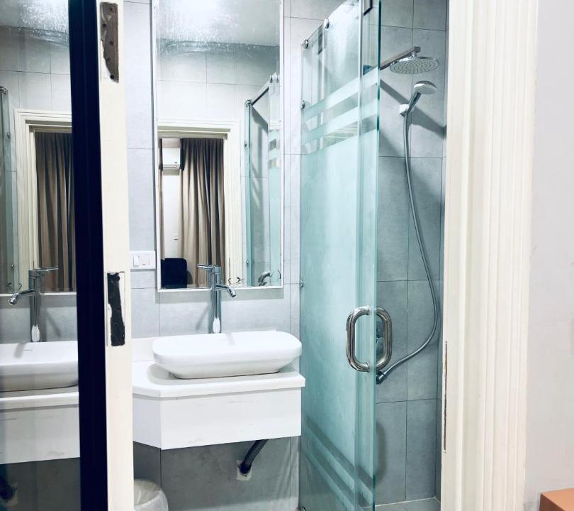 Photo of Bathroom in Sheikh Zayed City