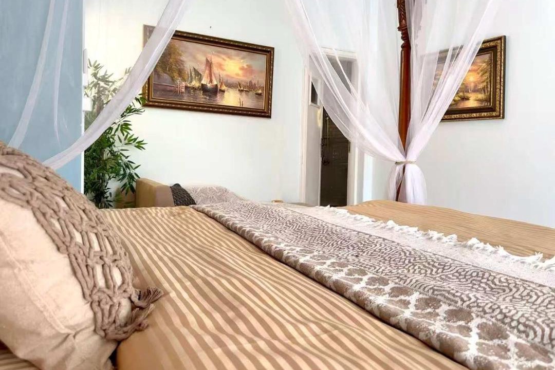 Photo of Bedroom in Garden City