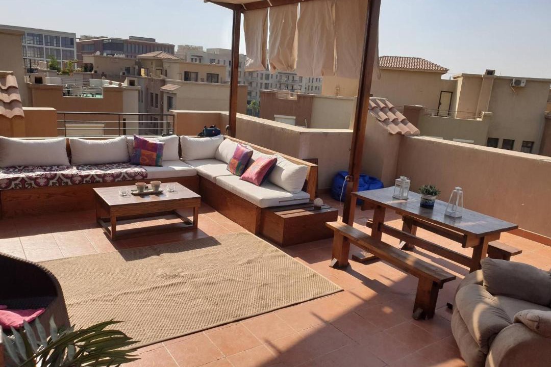 Photo of Patio Balcony in Sheikh Zayed City