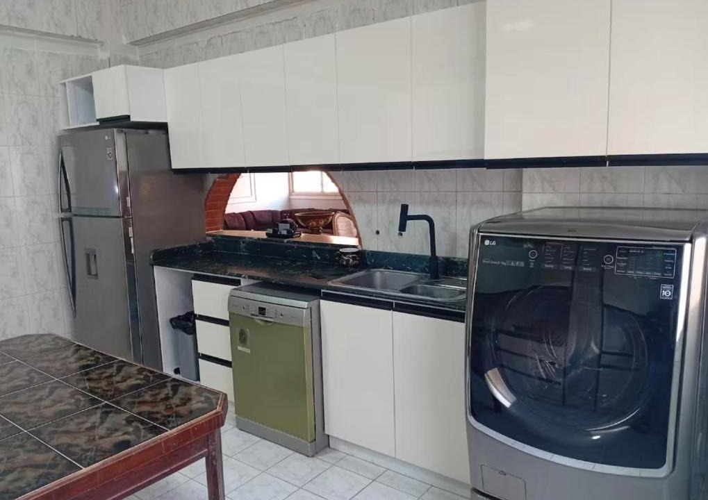 Photo of Kitchen in Taqseem Laselky