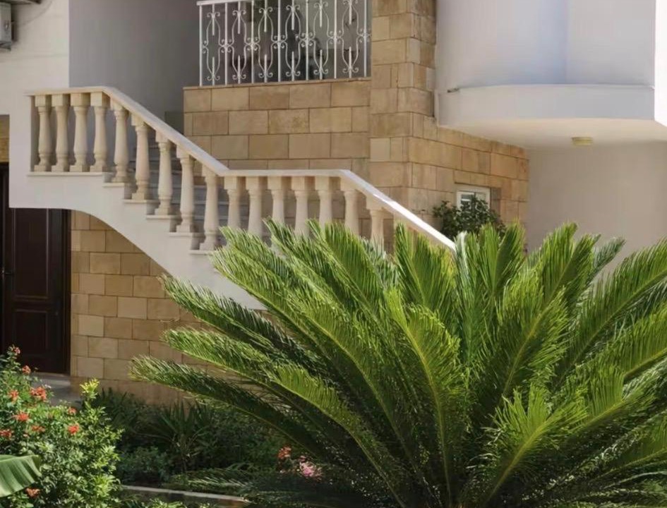 Photo of Patio Balcony in Al-'Amriyah