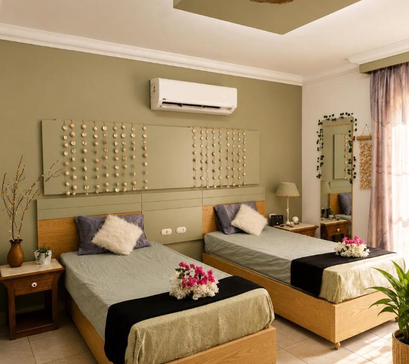 Photo of Bedroom in El Hadaba