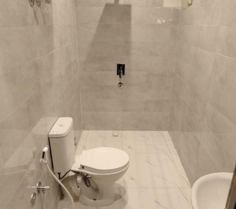 Photo of Bathroom in Garden City