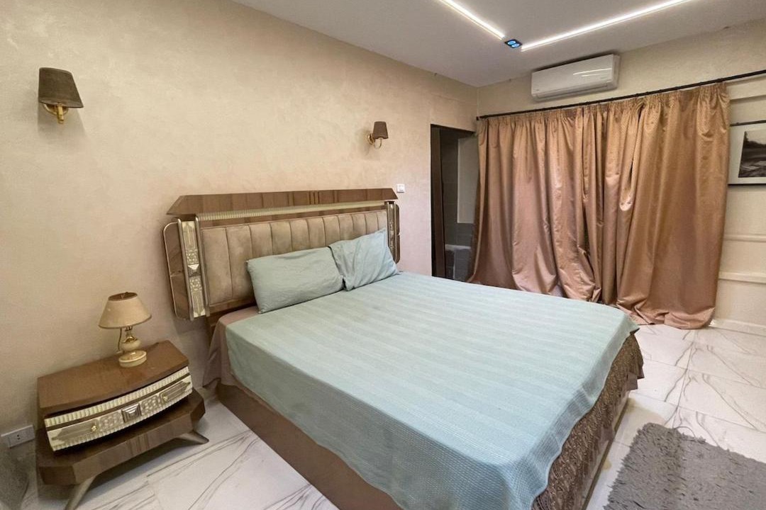Photo of Bedroom in Garden City