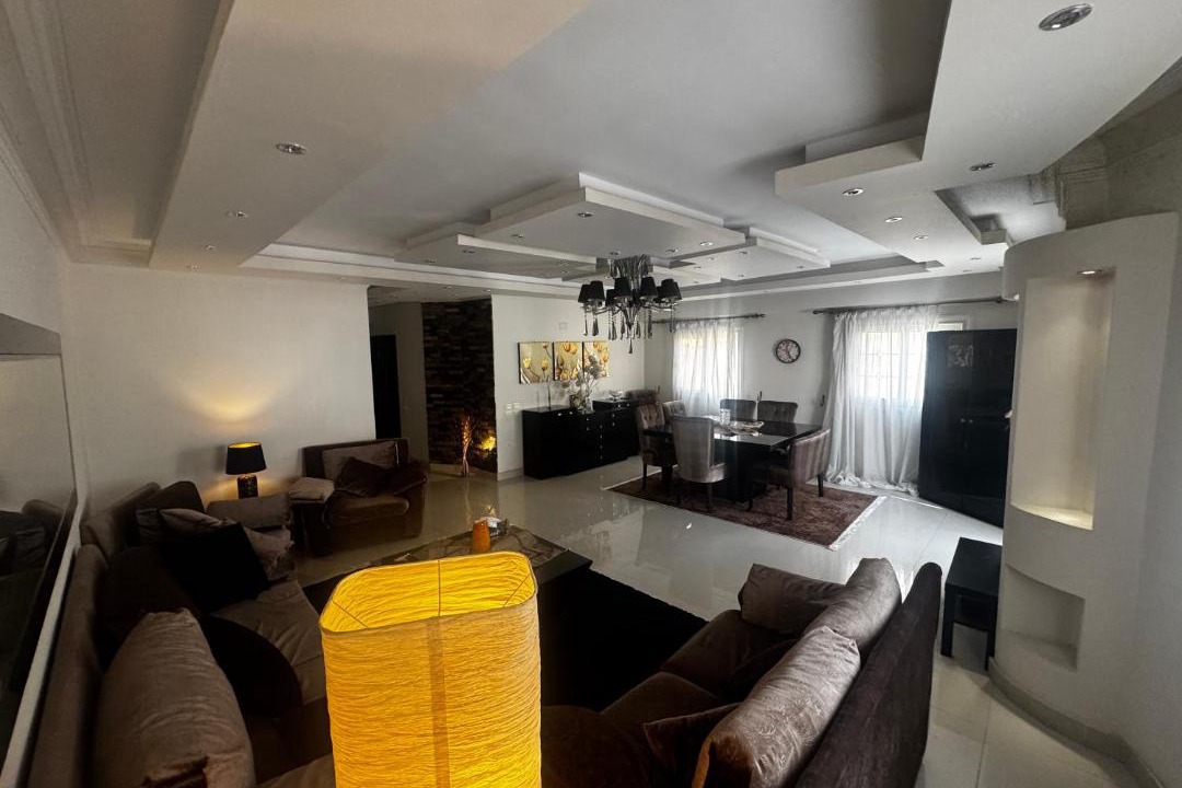 Photo of Livingroom in The 5th Settlement