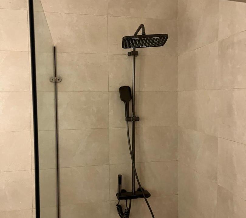 Photo of Bathroom in Pyramids Gardens