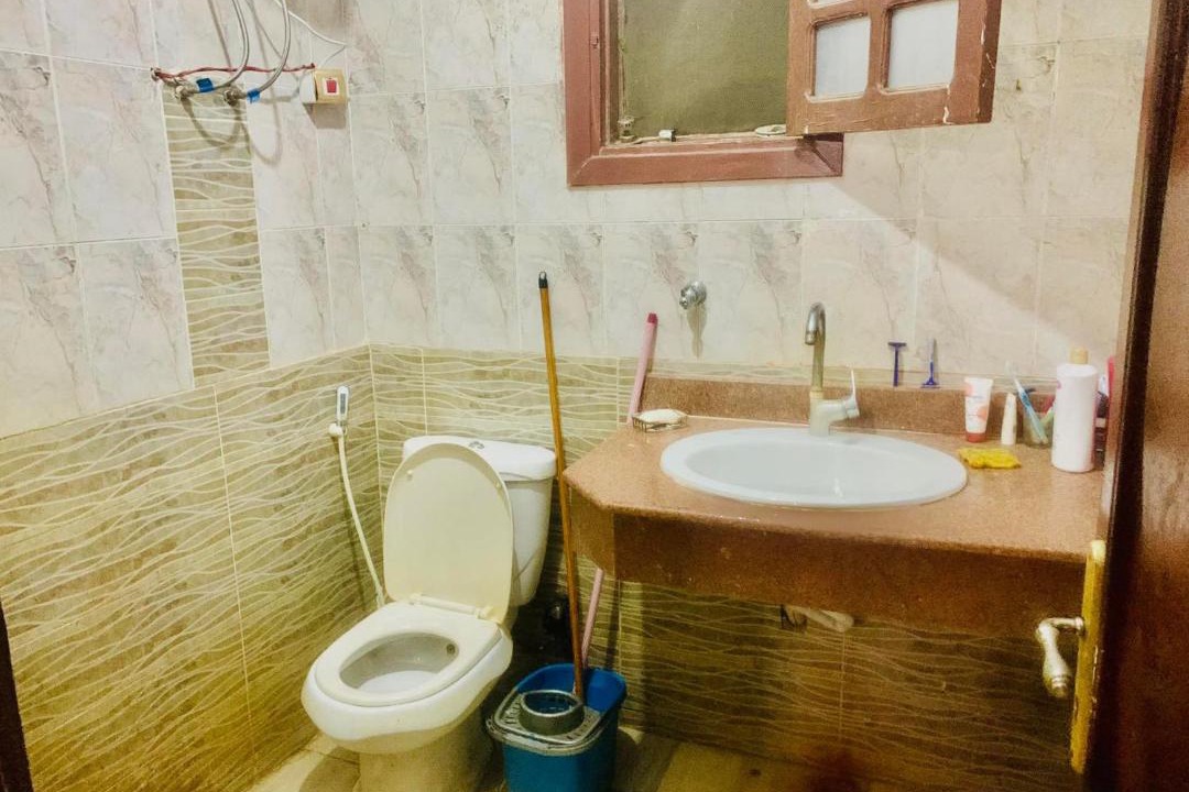 Photo of Bathroom in El Hadaba