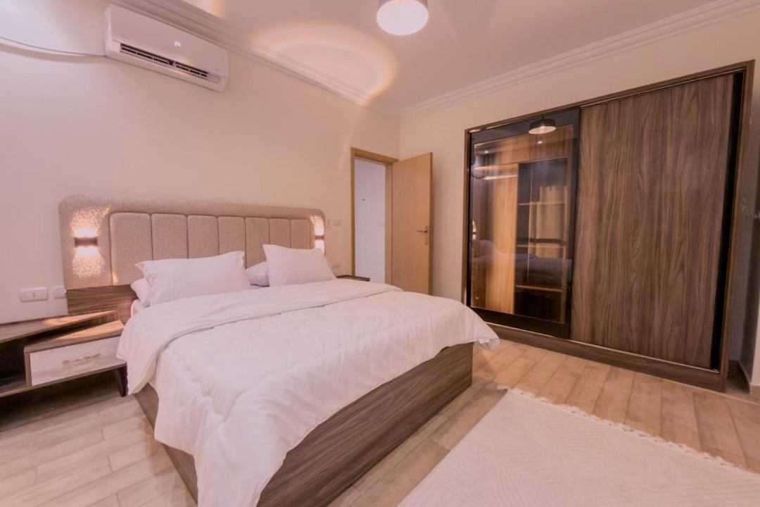 Photo of Bedroom in Sheikh Zayed City