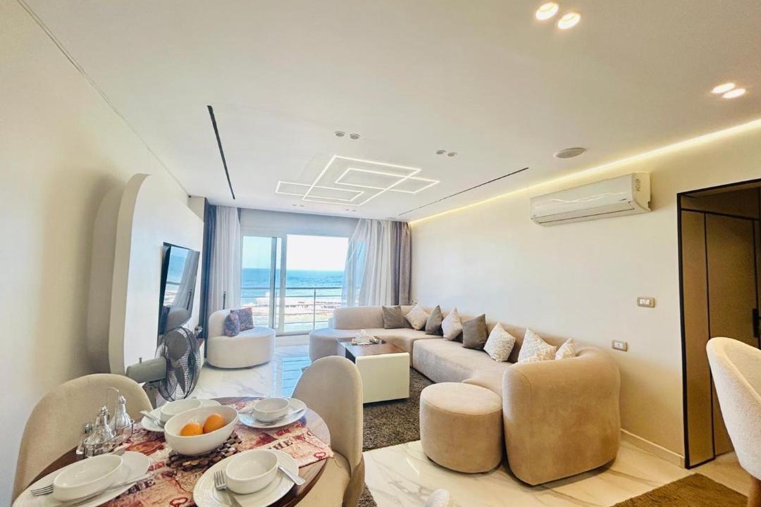 Photo of Livingroom in Ar-Raml 1