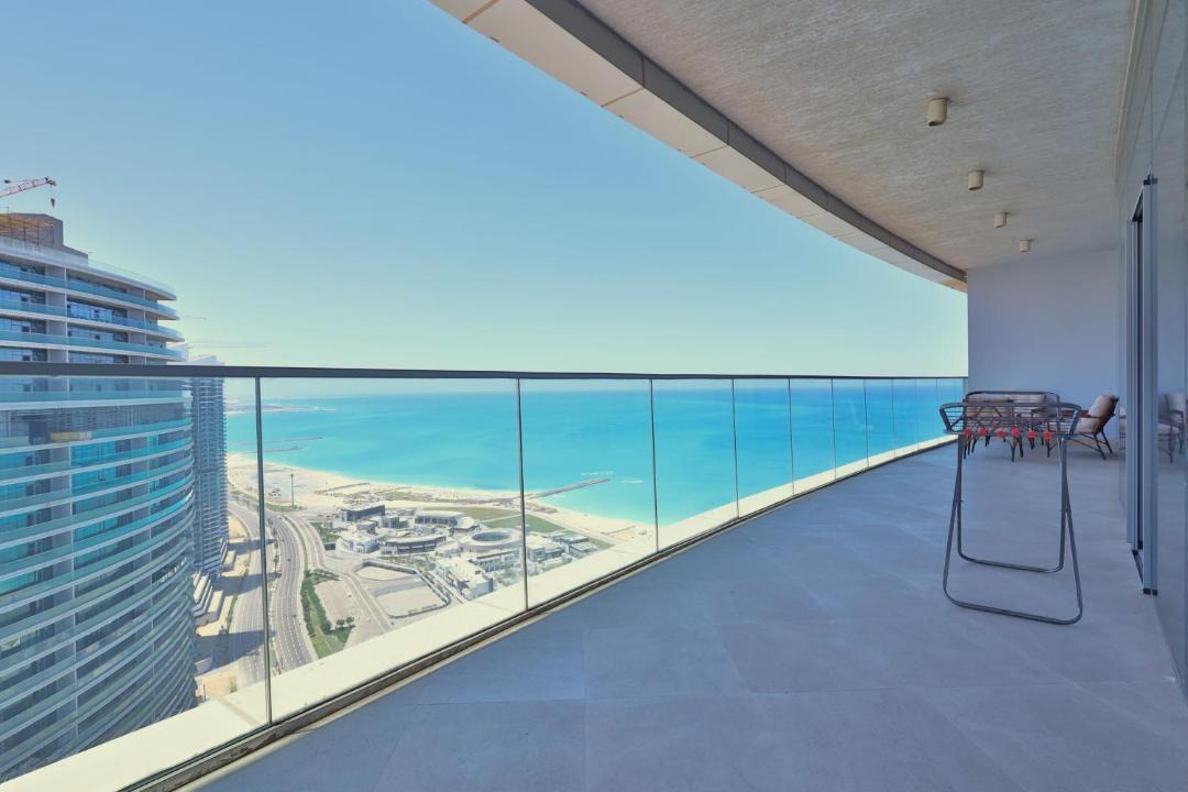 Photo of Patio Balcony in Al Alamayn