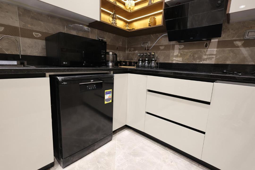 Photo of Kitchen in Al Alamayn