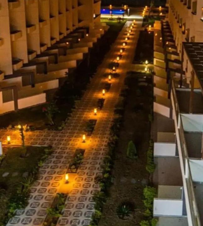 Photo of Others in Corniche Road-Dahar
