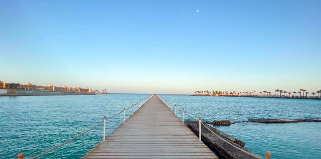 Photo of Others in Corniche Road-Dahar