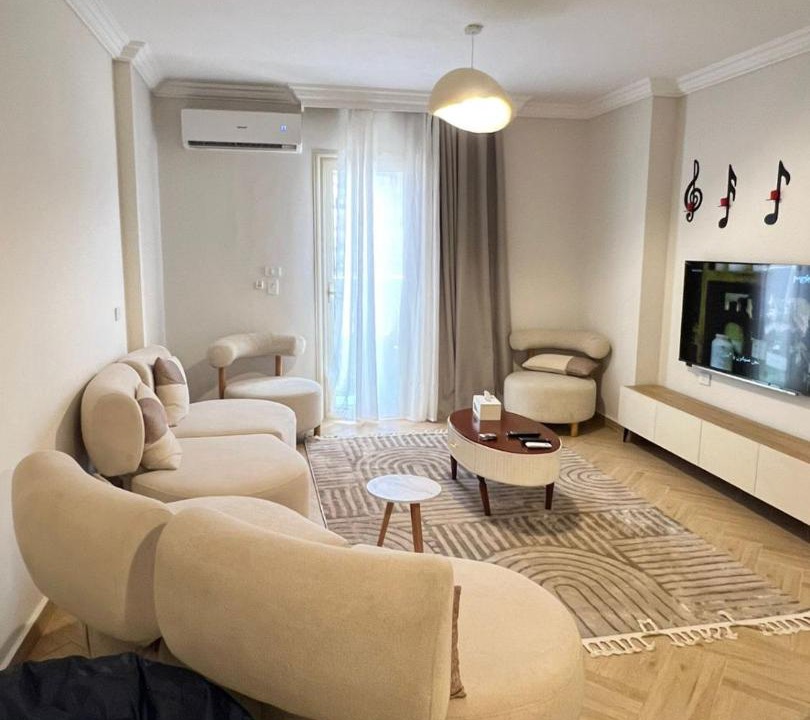 Photo of Livingroom in Pyramids Gardens