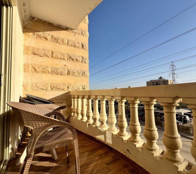 Photo of Patio Balcony in Pyramids Gardens