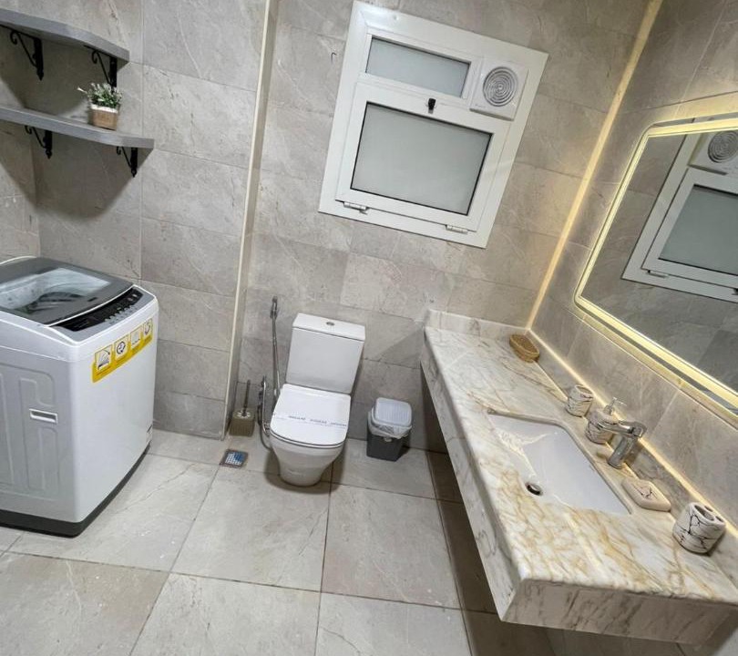 Photo of Bathroom in Al Alamayn