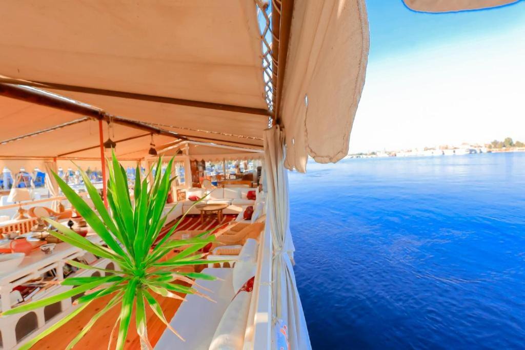 Photo of Patio Balcony in Luxor