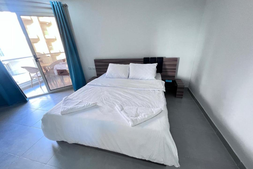 Photo of Bedroom in Corniche Road-Dahar