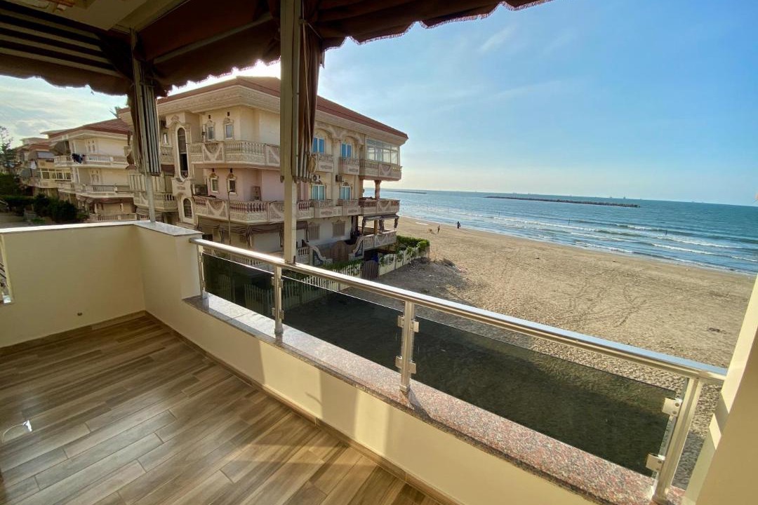 Photo of Patio Balcony in Ras El Bar