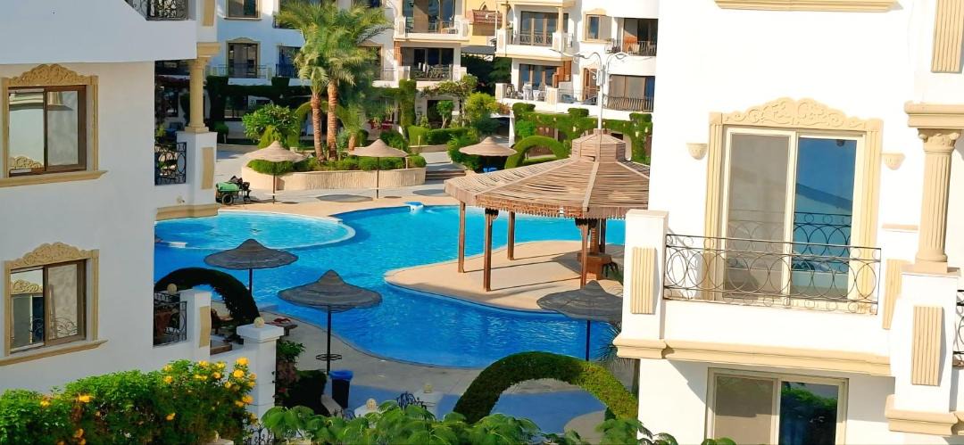 Photo of Patio Balcony in Ras Nasrani