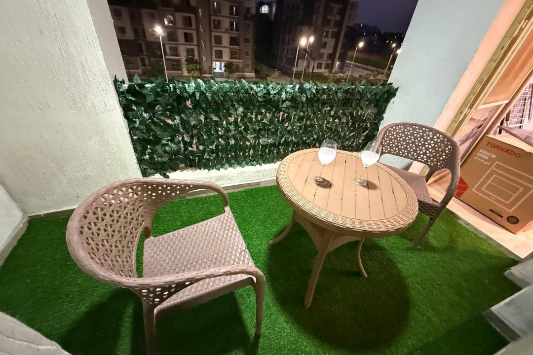 Photo of Patio Balcony in Sheikh Zayed City