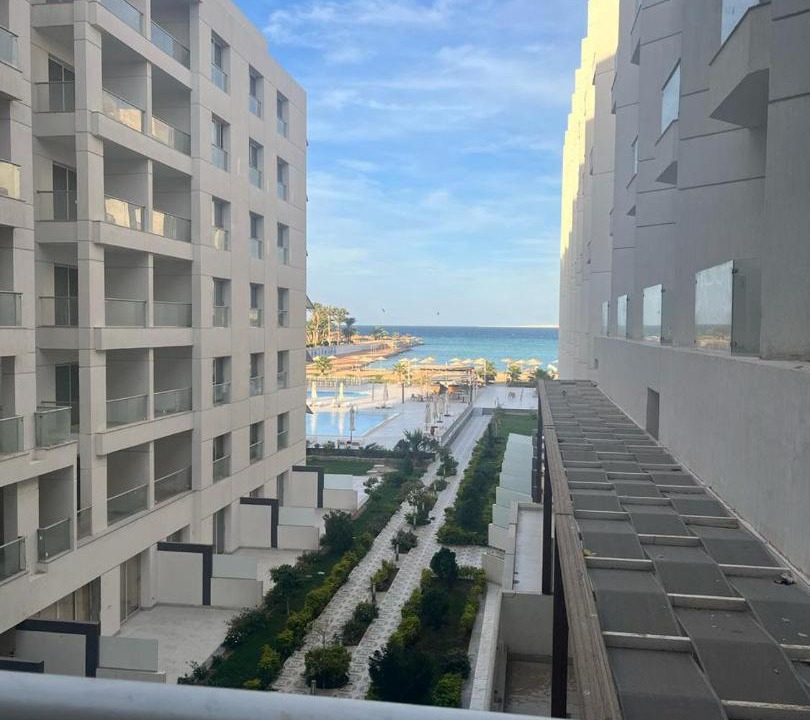 Photo of Patio Balcony in Corniche Road-Dahar