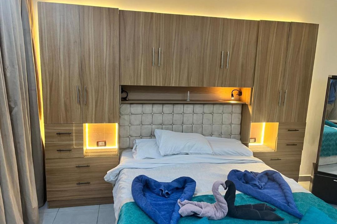 Photo of Bedroom in Corniche Road-Dahar