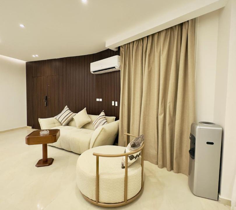 Photo of Livingroom in Sheikh Zayed City