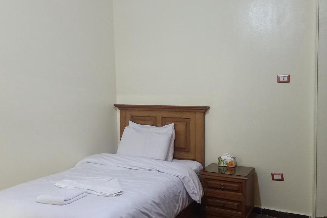 Photo of Bedroom in Kafrat al Jabal