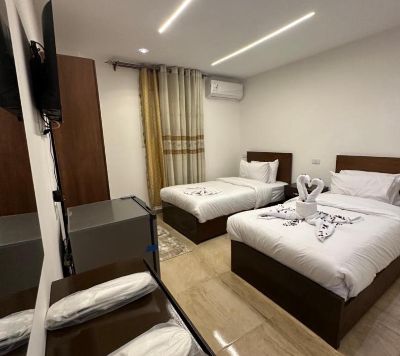 Photo of Bedroom in Kafrat al Jabal