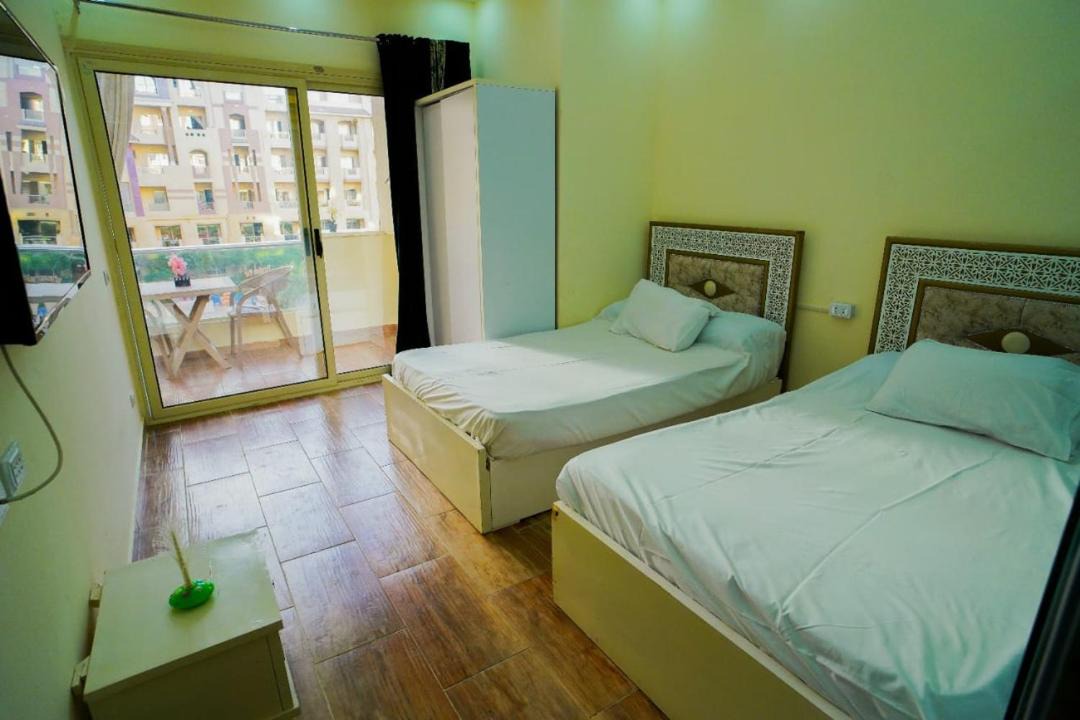 Photo of Bedroom in Corniche Road-Dahar