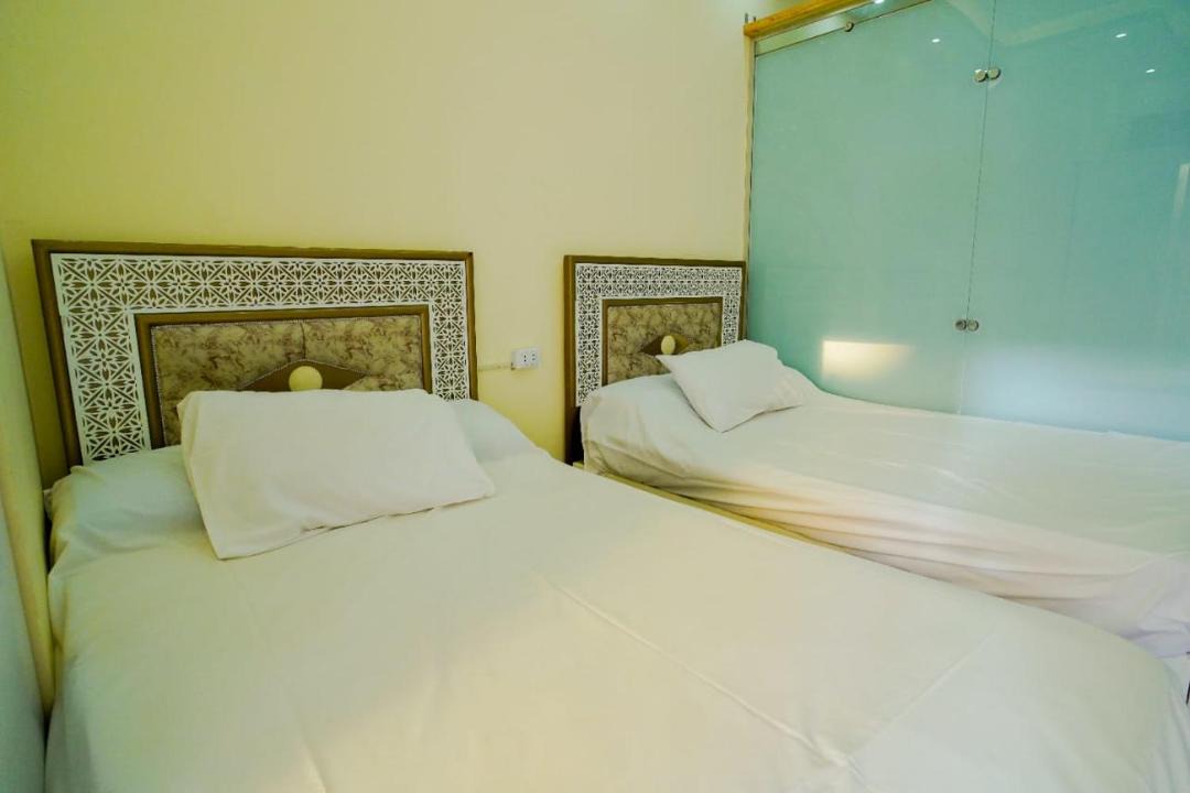 Photo of Bedroom in Corniche Road-Dahar