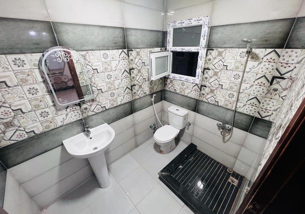 Photo of Bathroom in Bab Sharqi